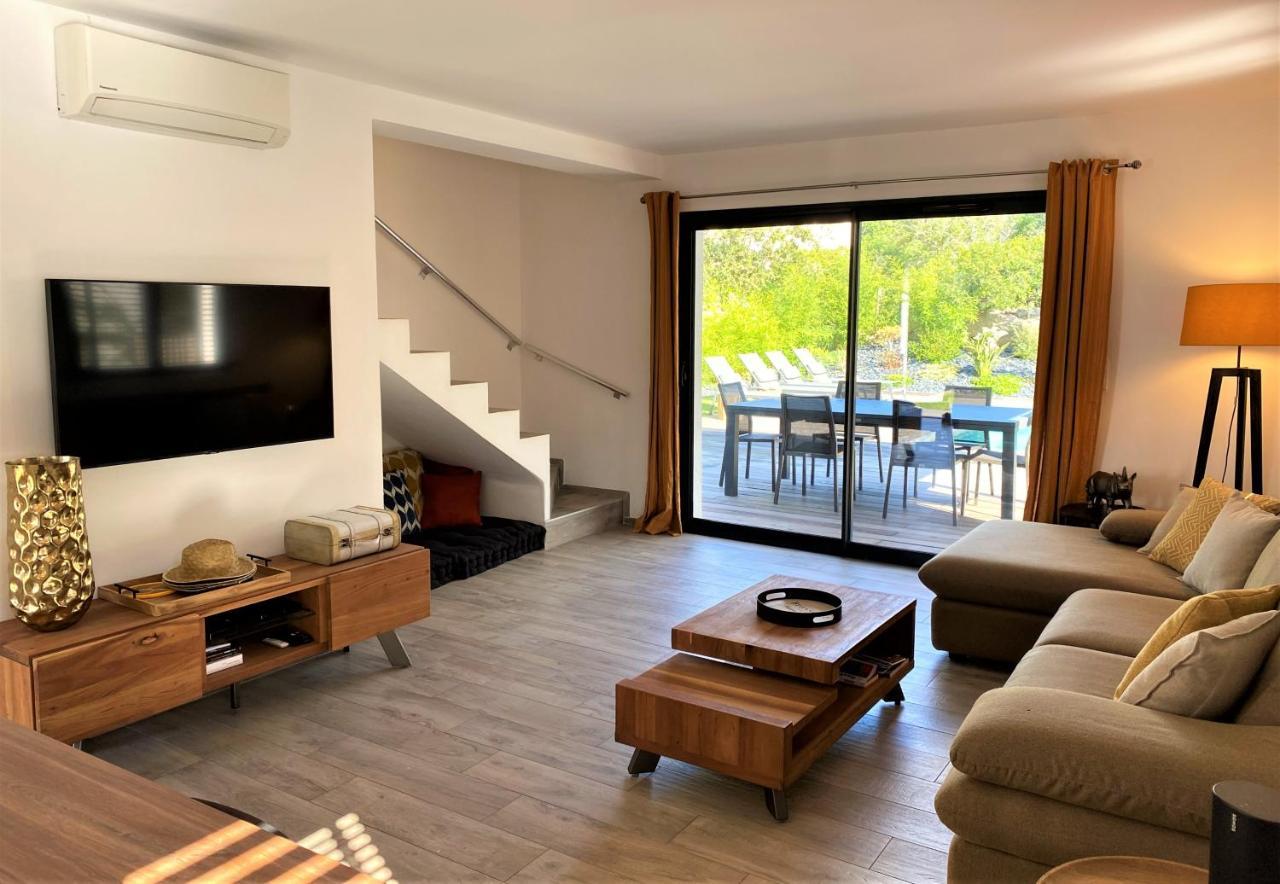 Coconing A 7min Des Plages - Piscine Chauffee - Clim - Bbq - Parking Privatif - Fibre Porto-Vecchio (Corsica)